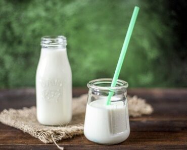 脱脂牛奶排毒饮食:一周11磅(7天PDF)