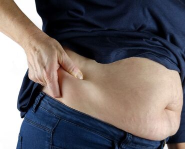 如何减掉小腹脂肪(9种方法)